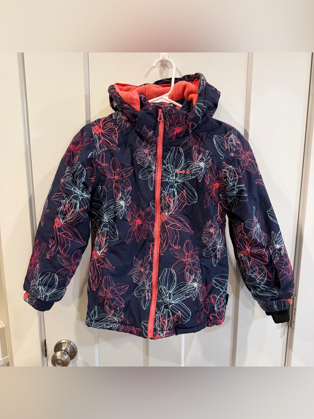 Kamik Navy Floral Puffer Jacket with Coral Accents Girls Size 7